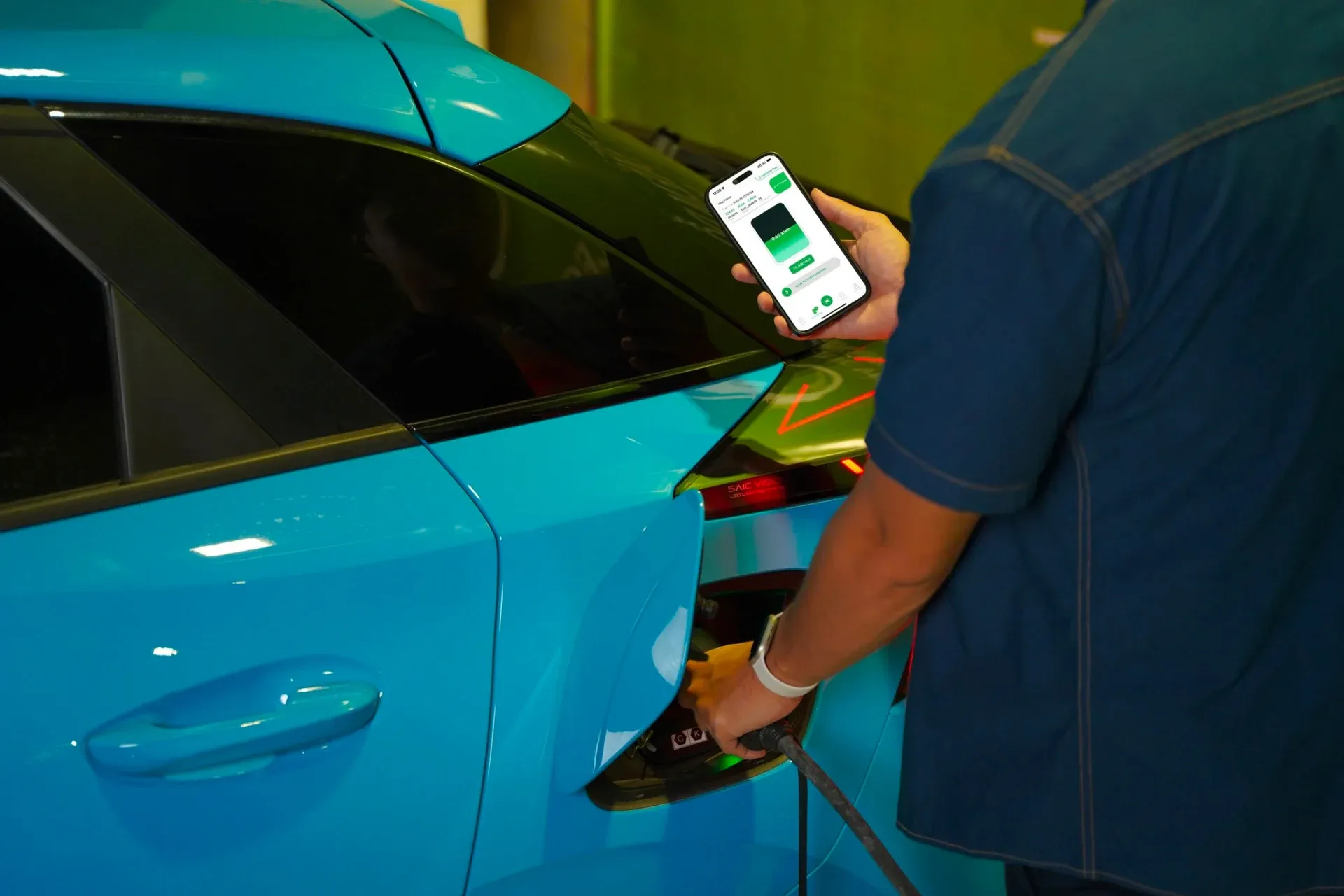Trạm sạc xe điện EBOOST